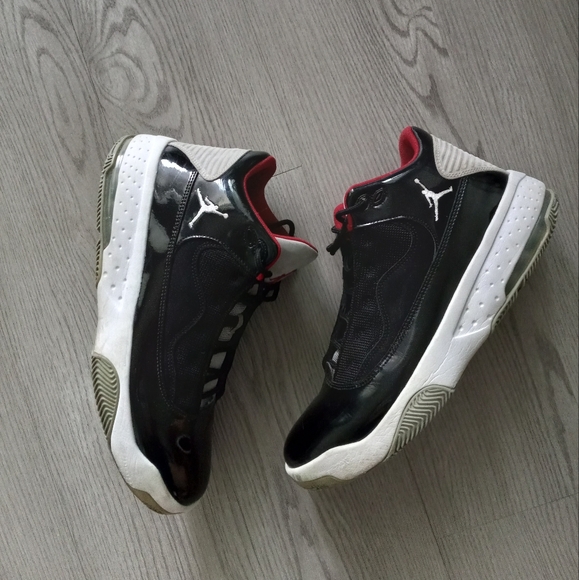 Nike Air Jordan Max Aura 2 Black Cement 10US - Picture 10 of 13